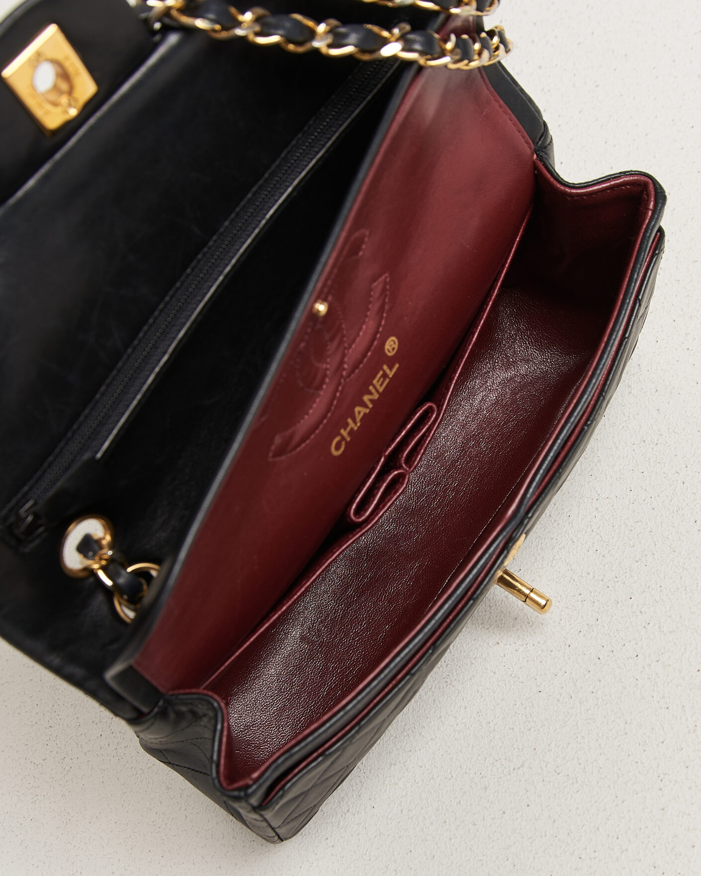 Herren | Pre-Owned & Vintage Bags | Chanel Pre-Owned | Classic Small Double Flap Bag Lambskin Black
