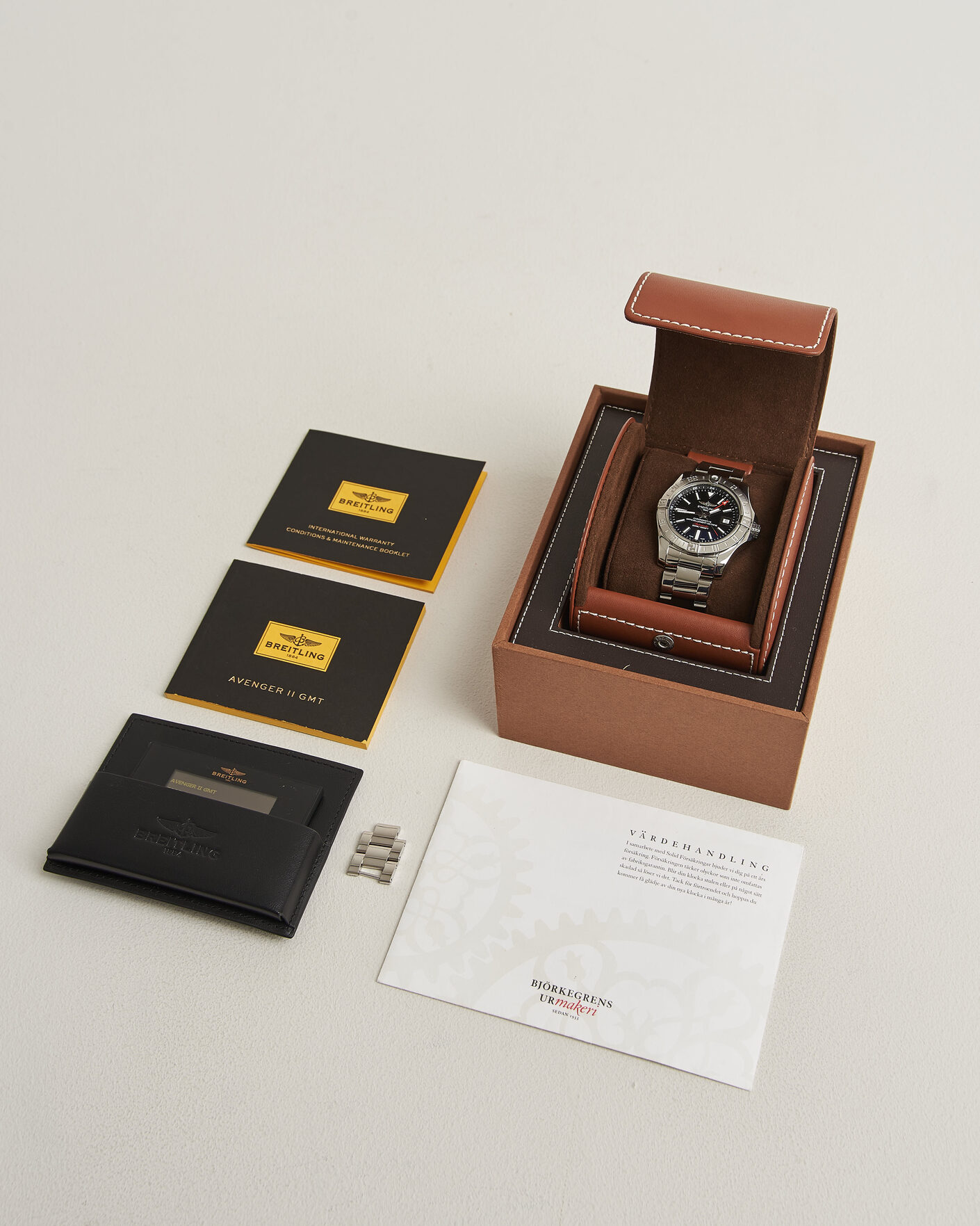 Herren | Pre-Owned & Vintage Watches | Breitling Pre-Owned | Avenger II GMT
