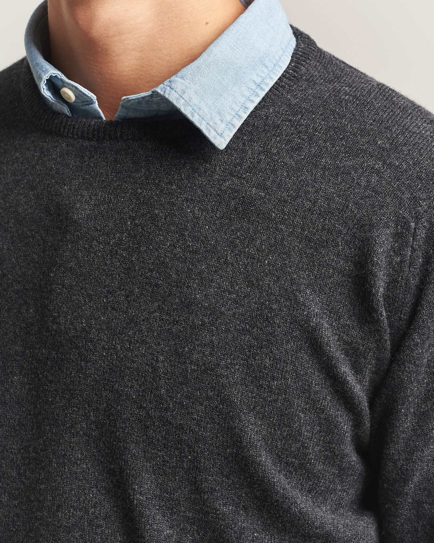 Herren | Pullover | William Lockie | Rob Lambswool Crewneck Charcoal