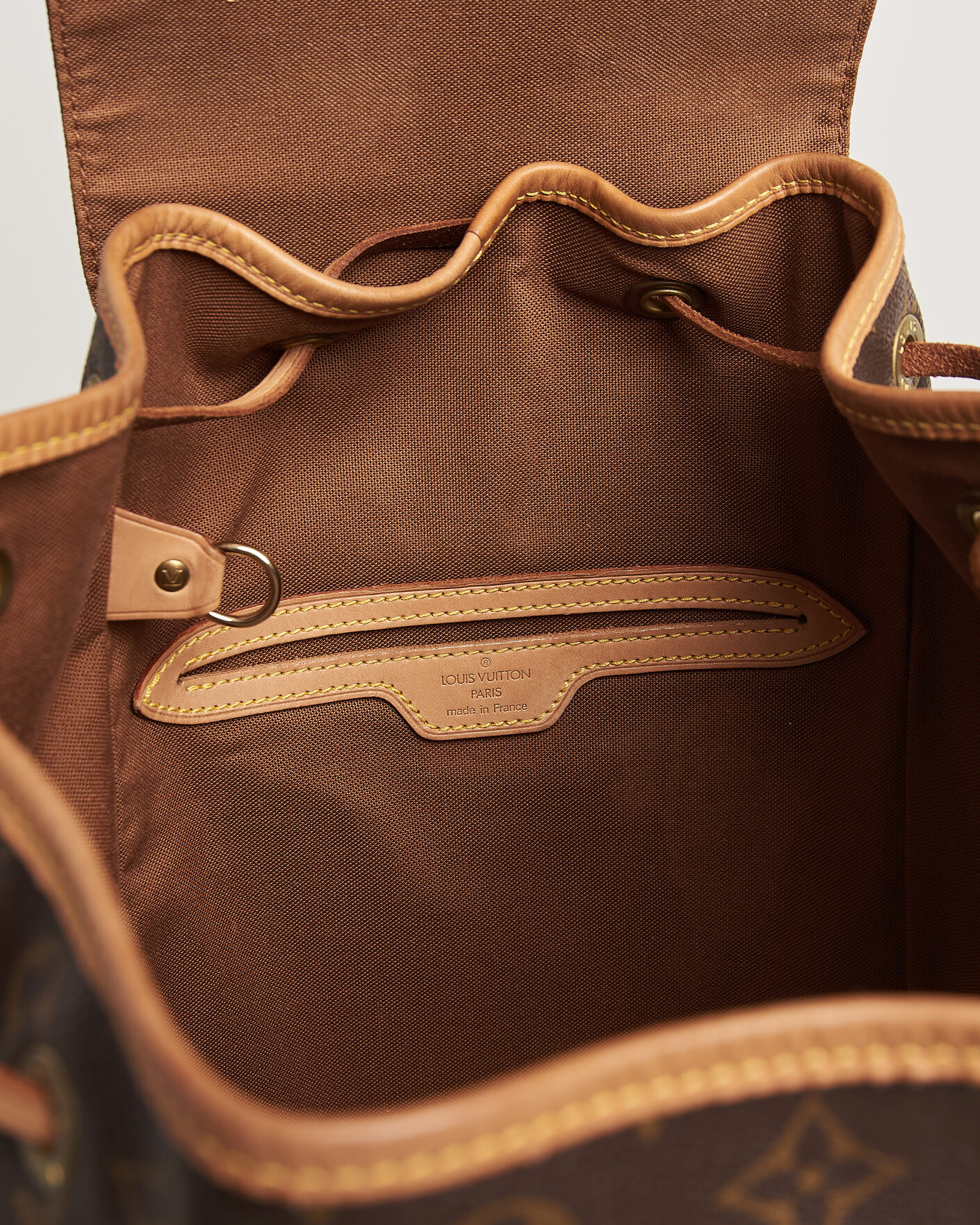 Herren | Pre-Owned & Vintage Bags | Louis Vuitton Pre-Owned | Montsouris GM Backpack Monogram