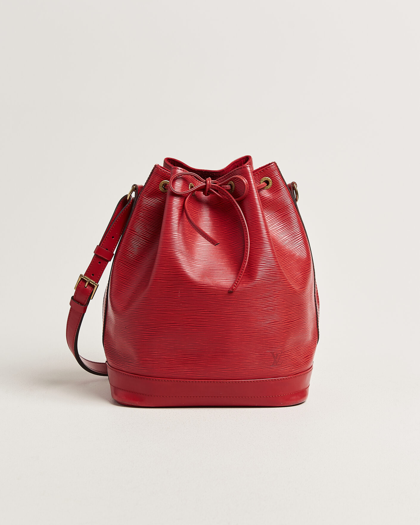 Herren | Pre-Owned & Vintage Bags | Louis Vuitton Pre-Owned | Noé Epi Leather Red