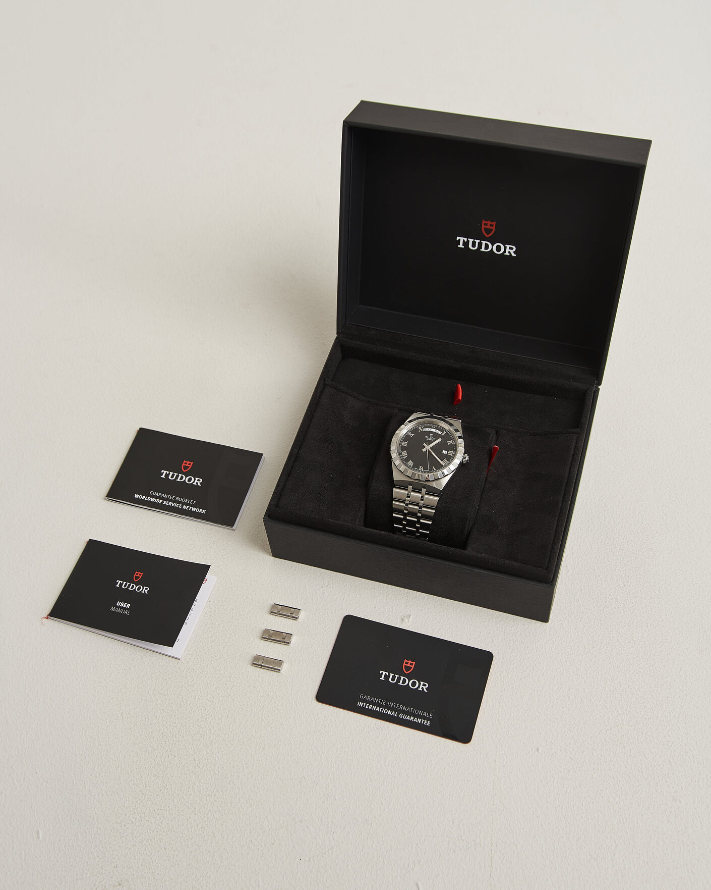 Herren | Pre-Owned & Vintage Watches | Tudor Pre-Owned | Royal 41