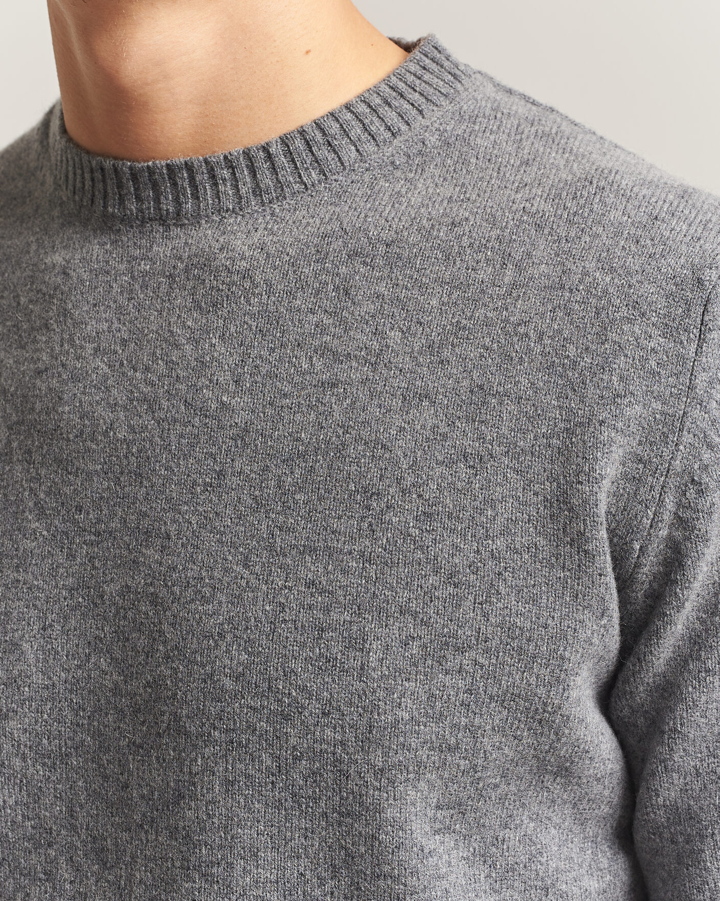 Herren | Pullover | Stenströms | Knitted Lambswool Crew Neck Mid Grey Melange