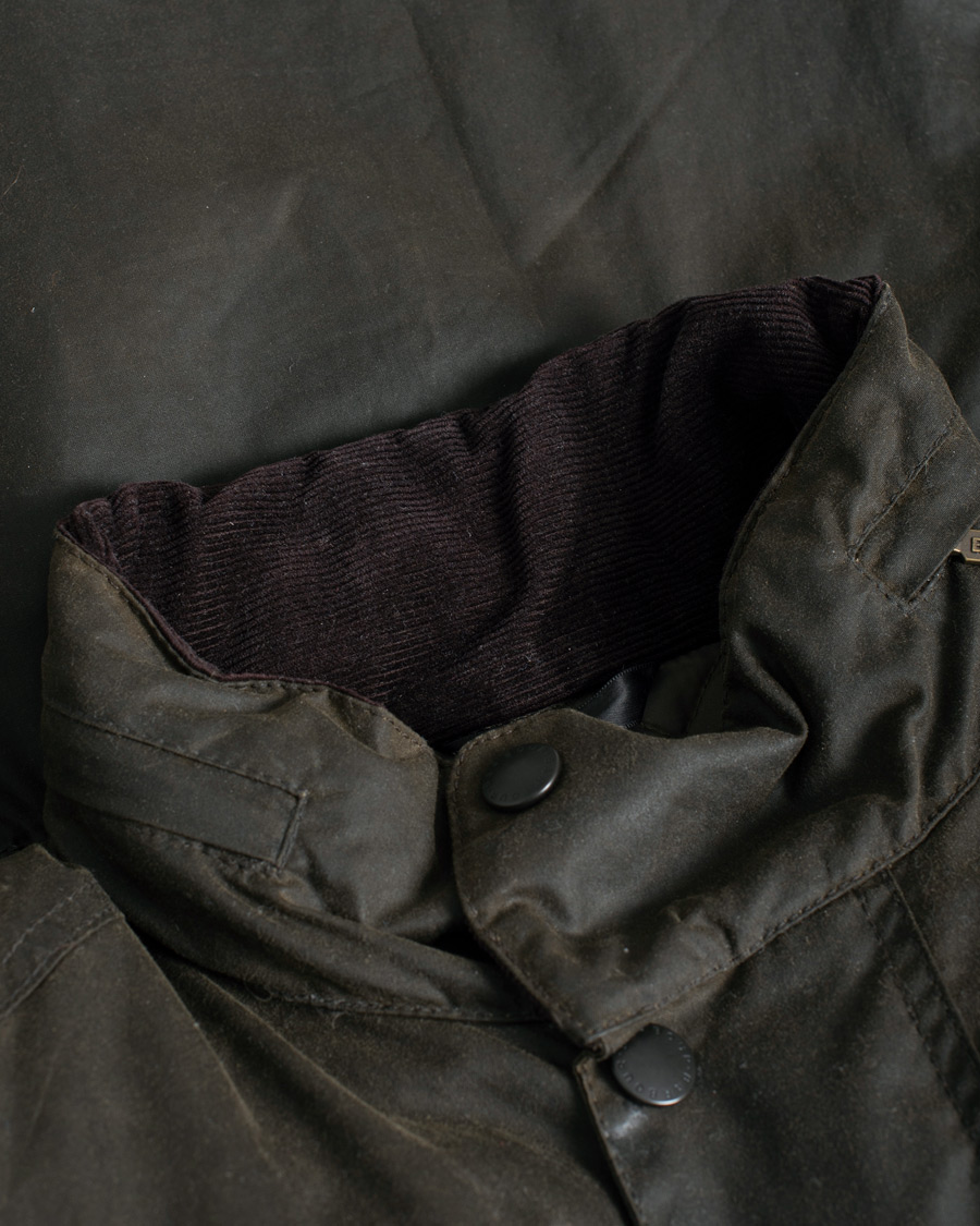 Herren | Barbour Lifestyle Sapper Jacket Olive | Pre-owned | Barbour Lifestyle Sapper Jacket Olive