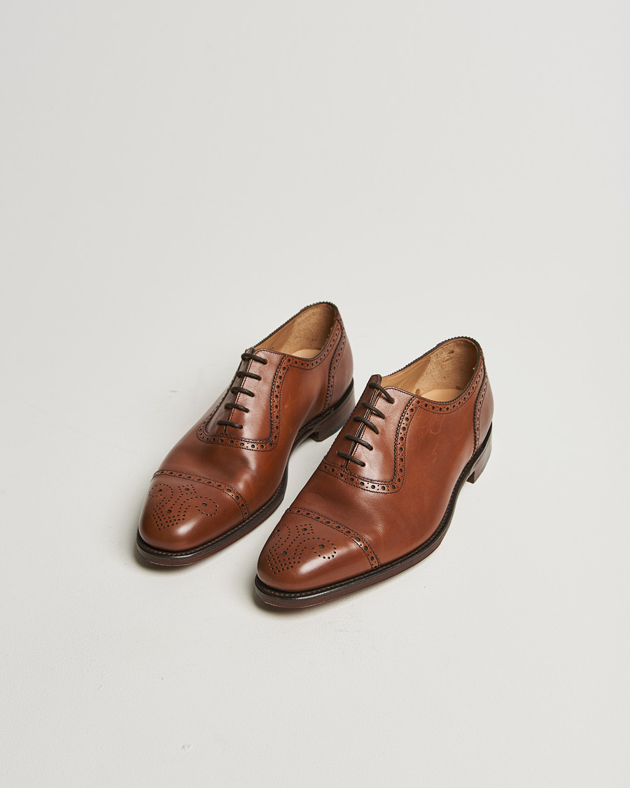 Herren | Loake 1880 Strand Brogue Mahogany Burnished Calf | Pre-owned | Loake 1880 Strand Brogue Mahogany Burnished Calf