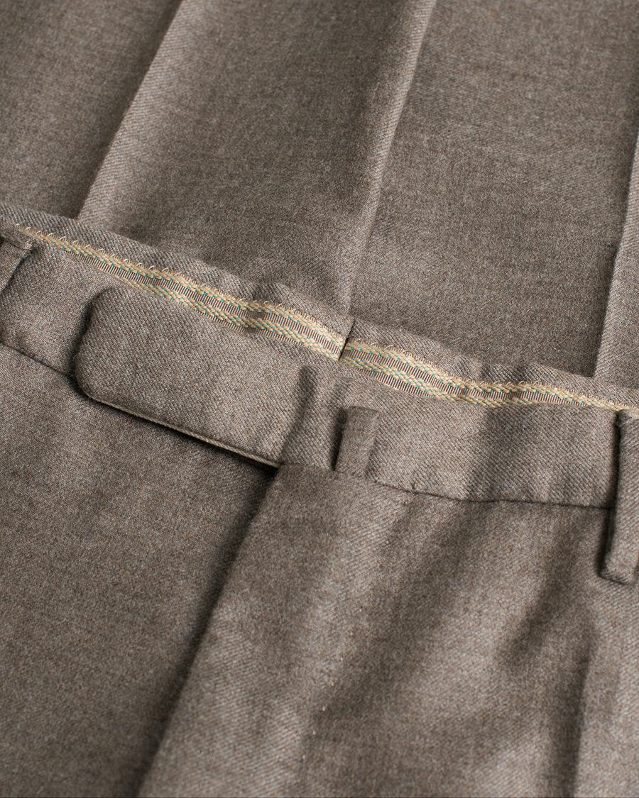 Herren | Incotex Slim Fit Super 100's Wool Flannel Trousers Taupe 46 | Pre-owned | Incotex Slim Fit Super 100's Wool Flannel Trousers Taupe 46