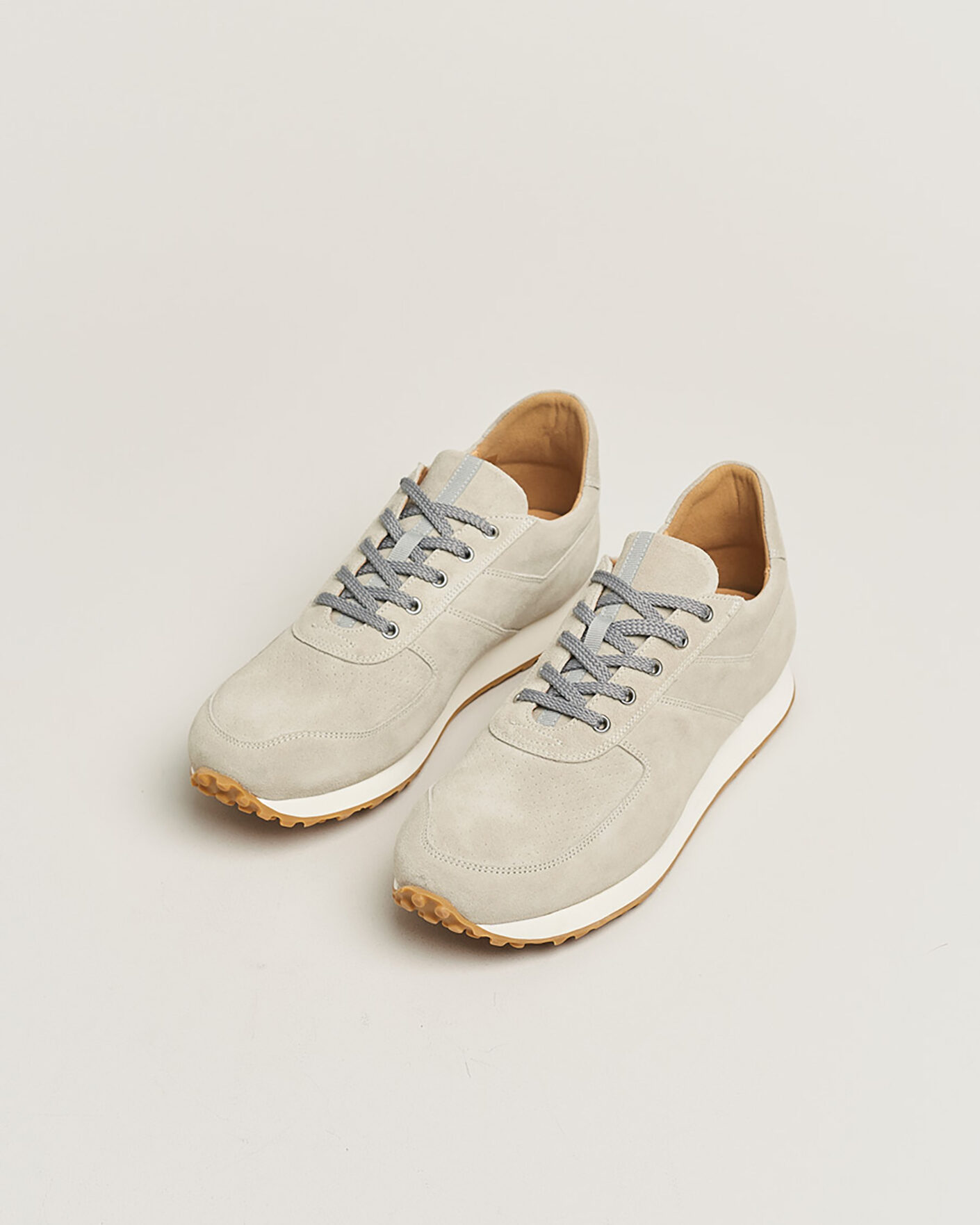 Herren | Pre-owned Schuhe | Pre-owned | C.QP Stride Suede Running Sneaker Ghost