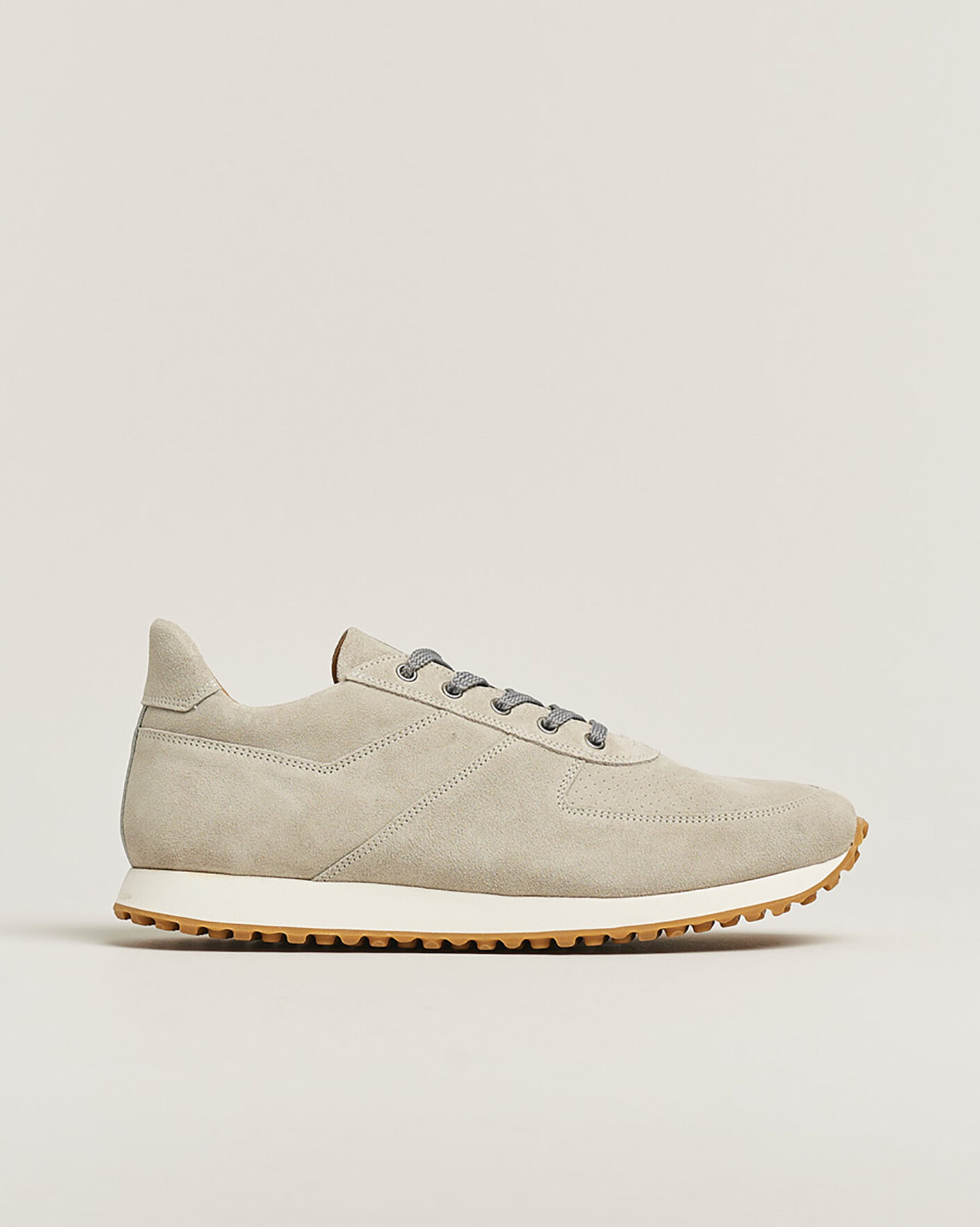 Herren | Pre-owned Schuhe | Pre-owned | C.QP Stride Suede Running Sneaker Ghost