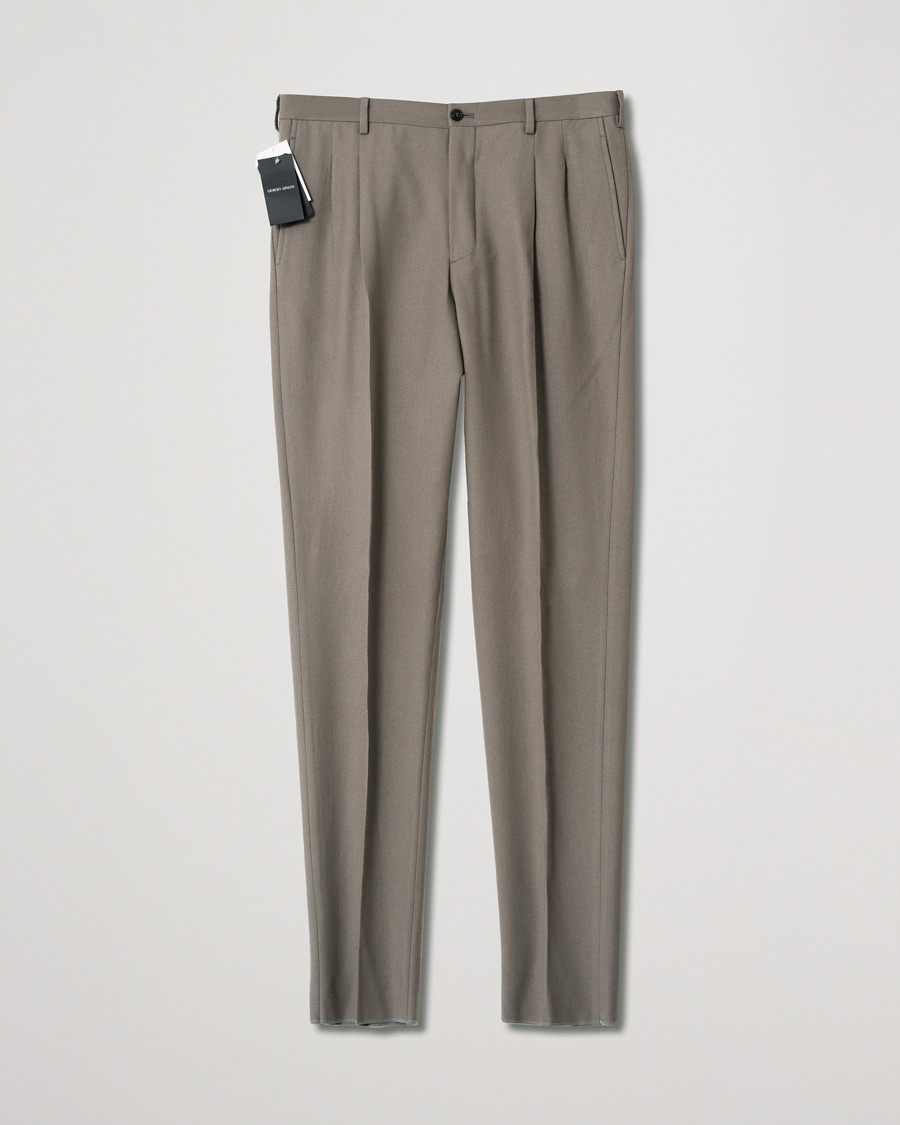 Herren | Giorgio Armani Tapered Wool Flannel Trousers Light Grey | Pre-owned | Giorgio Armani Tapered Wool Flannel Trousers Light Grey