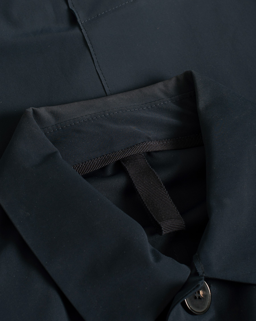 Herren | Harris Wharf London Light Technic Mac Coat Dark Blue | Pre-owned | Harris Wharf London Light Technic Mac Coat Dark Blue