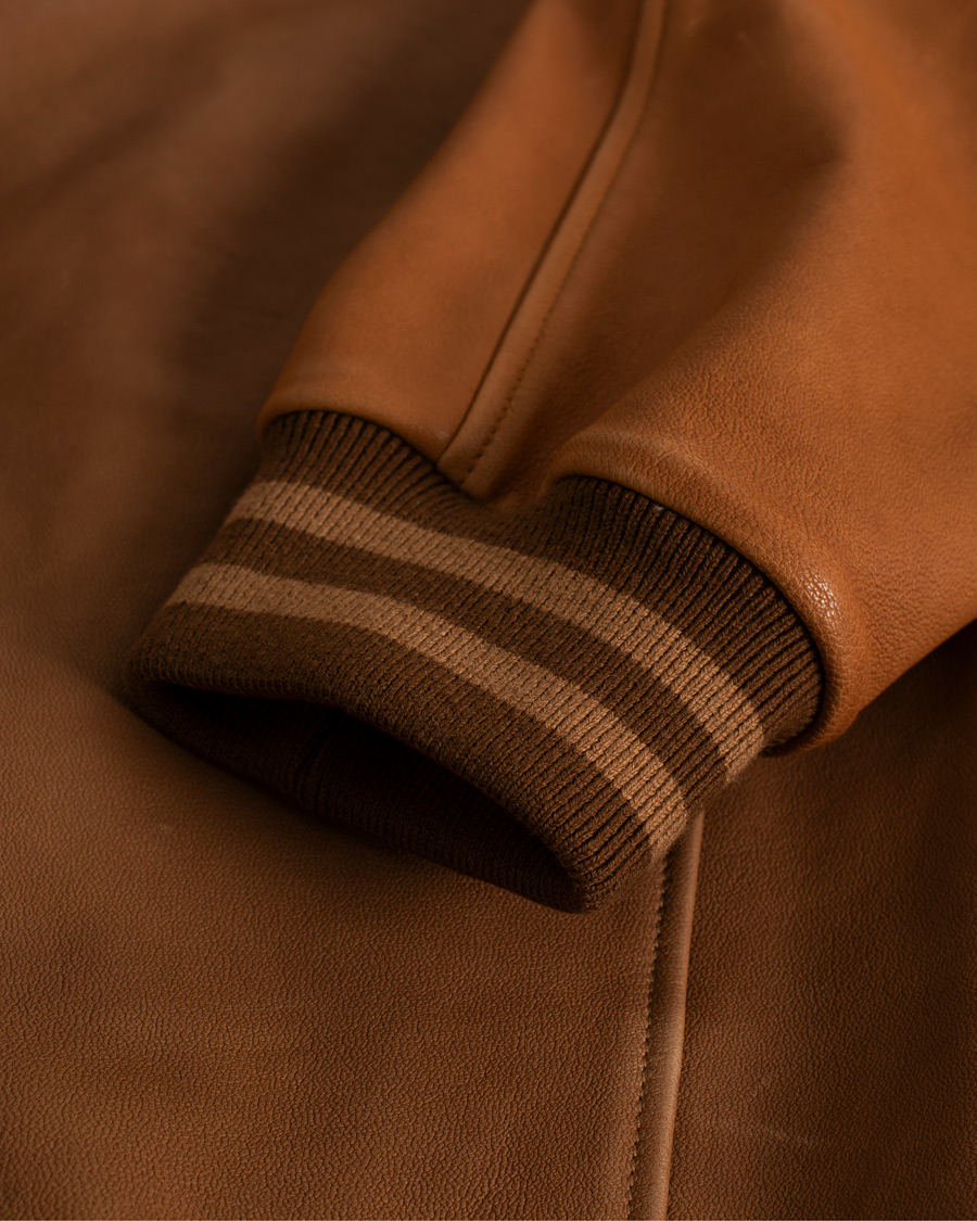 Herren | GANT Leather Varsity Jacket Brown Sugar | Pre-owned | GANT Leather Varsity Jacket Brown Sugar