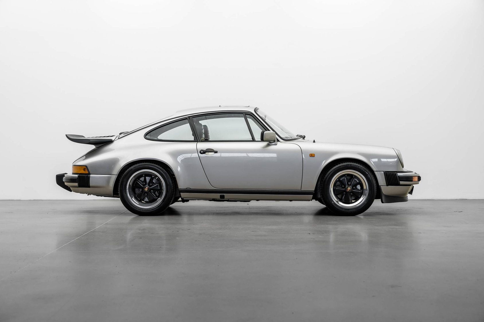 Herren | | Pre-Owned & Vintage Cars | Porsche 911 SC ***SOLD***