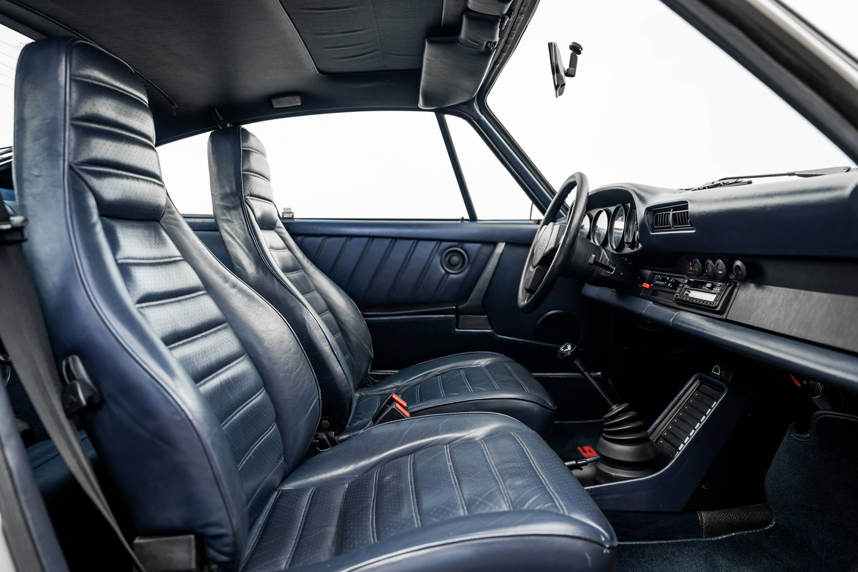 Herren | | Pre-Owned & Vintage Cars | Porsche 911 SC ***SOLD***
