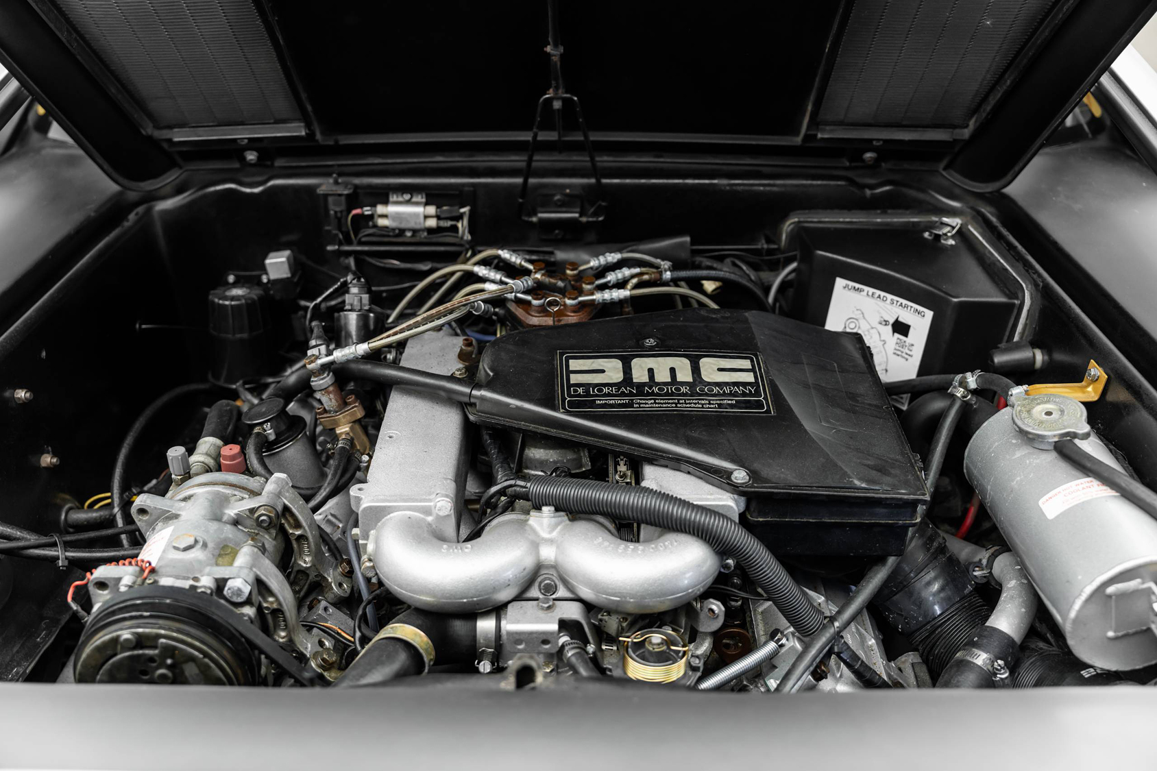 Herren | | Pre-Owned & Vintage Cars | DeLorean DMC-12 ***SOLD***