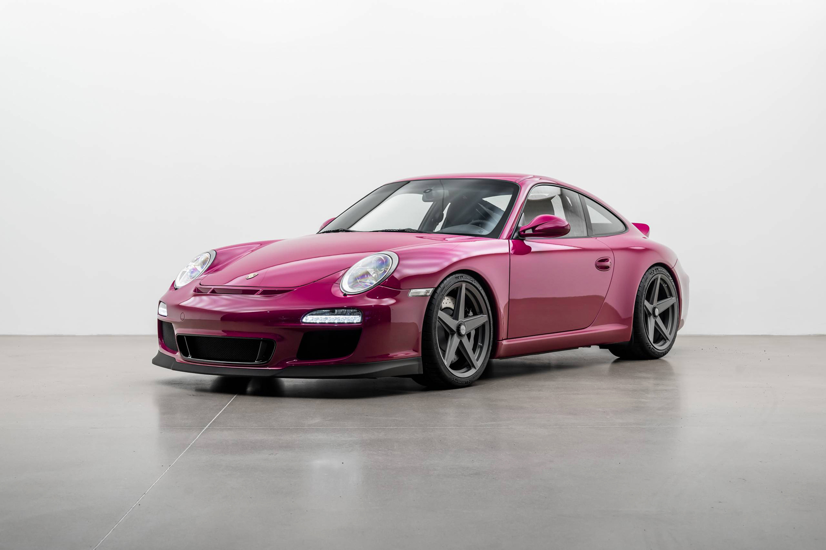 Herren | | Pre-Owned & Vintage Cars | Sport Classic - Modified Porsche 911 GT3